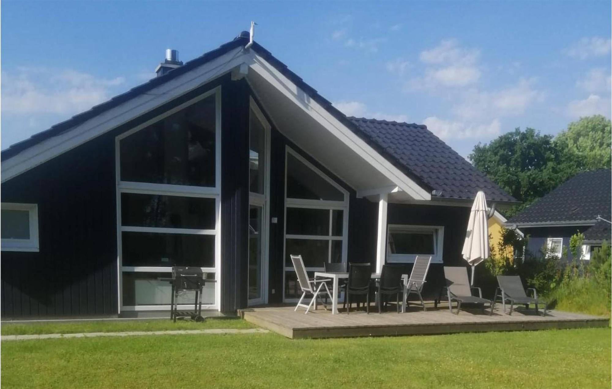 3 Bedroom Stunning Home In Krems Ii-Warderbrueck Gols Exterior foto